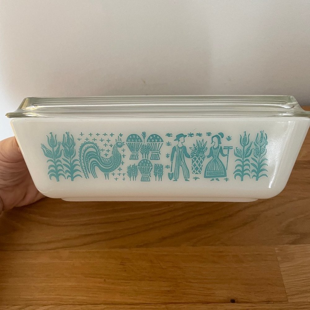 Vintage Pyrex Amish Butterprint 503 Refrigerator Dish with Lid